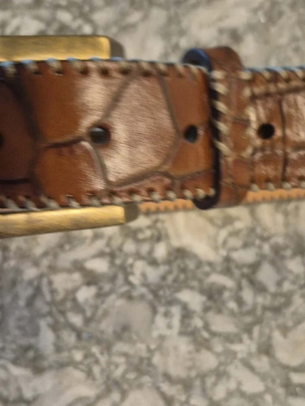 Tommy Bahama Men's Cognac Brown Leather Crocodile Embossed Belt Size 34